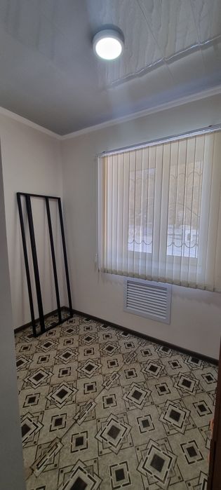 Продаётся Квартира ттз Ахмад Югнаки с готовым арендатором(400$)