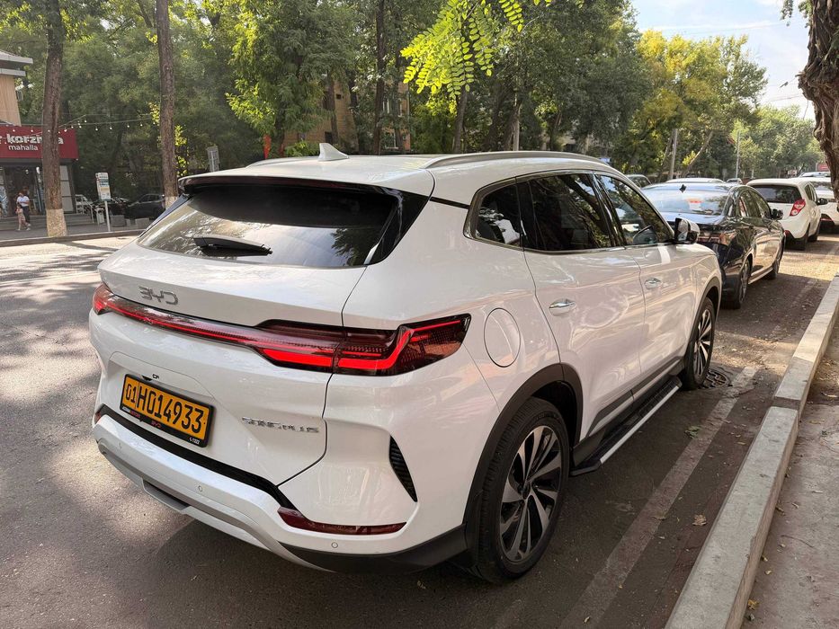 BYD Song Plus Champion Dm-i 150km Flagship