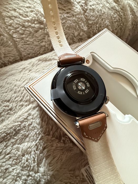 Huawei Watch GT 5 Brown! ЧИСТО НОВ
