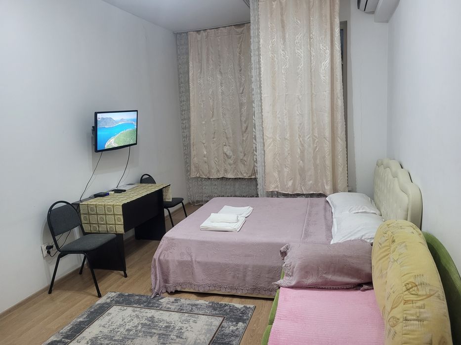 Сдам 1ком квартиру ПОСУТОЧНО почсам