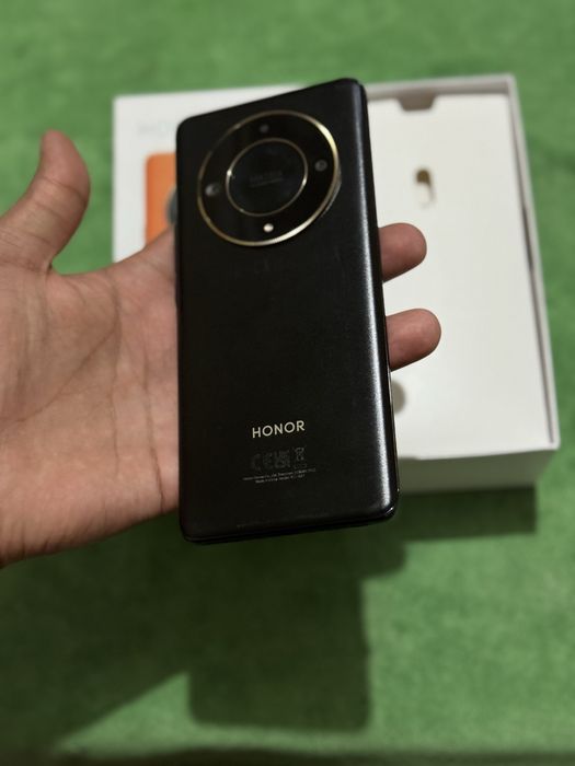 Honor x9B 8/256 idial