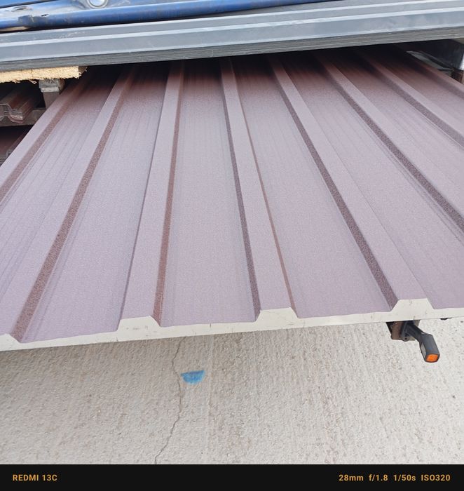 Tablă cutată la 5 m lungime 115 lățime grosime 06 H 18