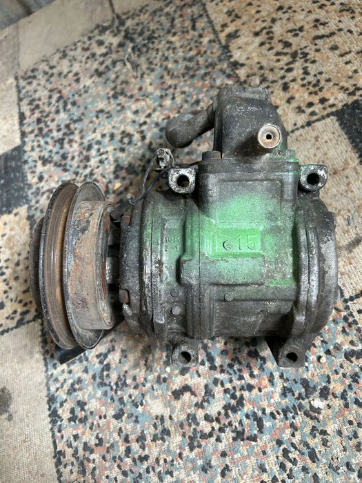 Запчасти на Хайлюкс (Hilux)