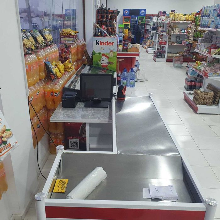 Кассовые столы , стеллажи , стелажи , касса ,