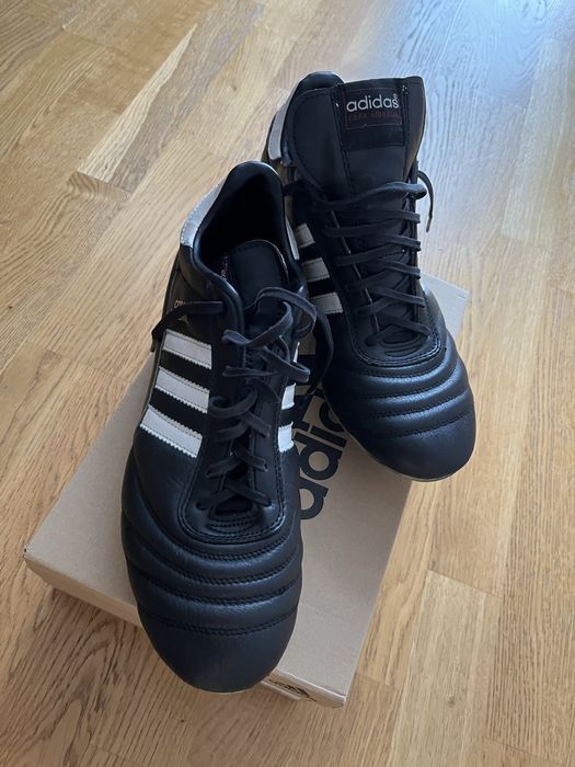 Спортивная обувь бутсы