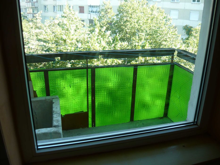 Inchiriez ap. 2 camere decomandat, nemobilat in Rogerius