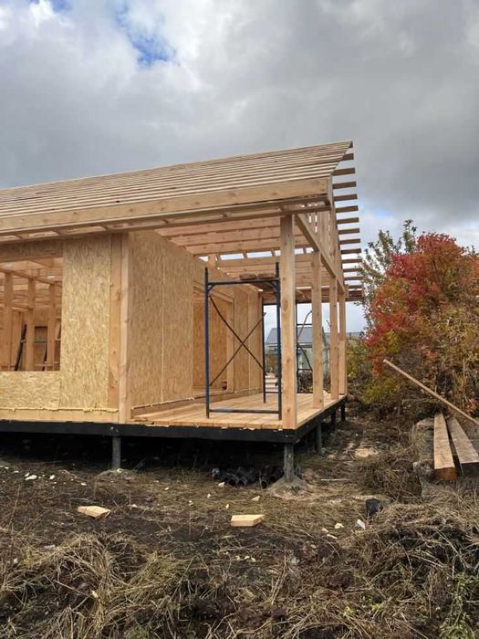 сглобяеми къщи – дървени и метални конструкции