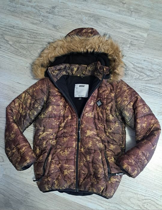 Детско яке 140 размер