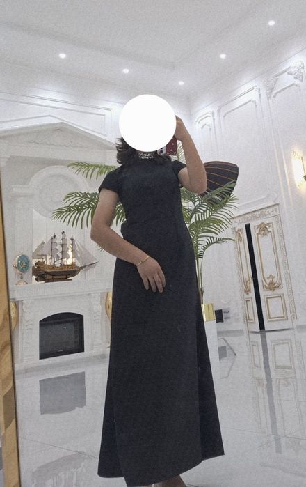 Zamonaviy oqshom libosi