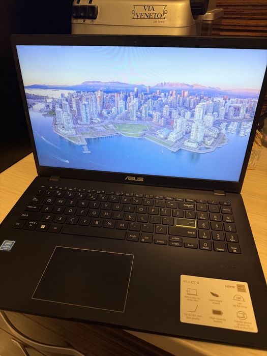 Laptop ASUS E510MAB