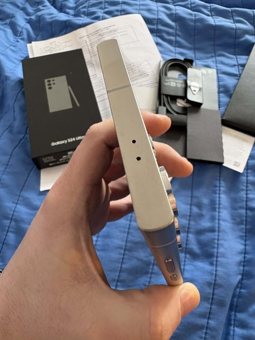 Samsung Galaxy S24 Ultra 512 GB Гаранционен