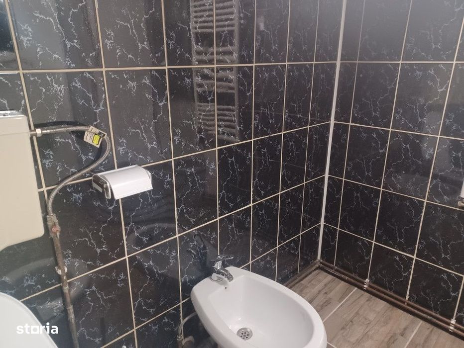 De vanzare apartament 3 camere in Centrul Vechi