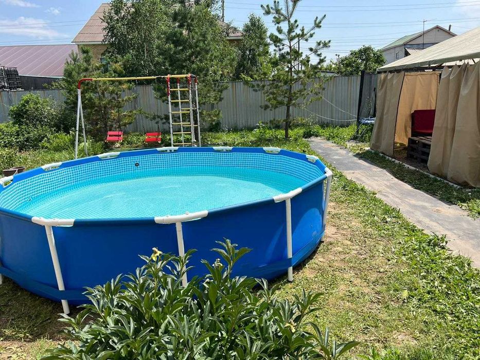 Продается часть дома в центре города !