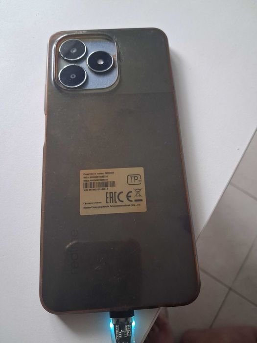 Продам смартфон Realme Note 50