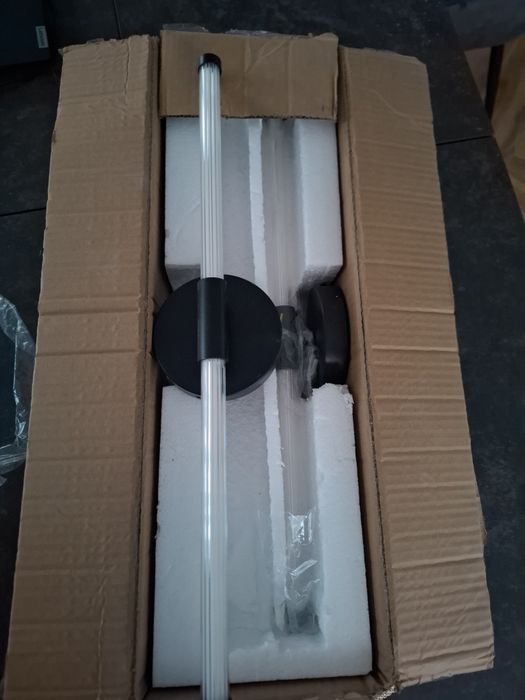 Aplica/Lampa de perete led