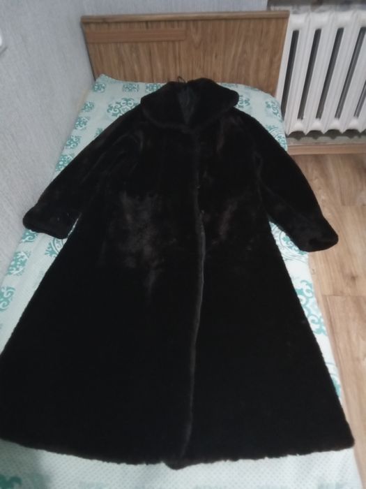 Шуба дубленку кожаный плащь куртку