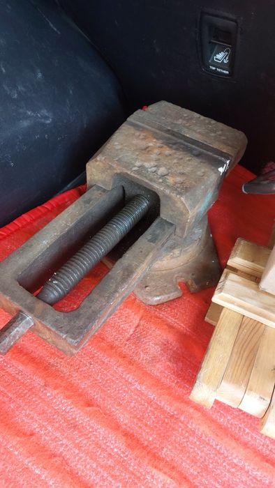 Продам тиски СССР.