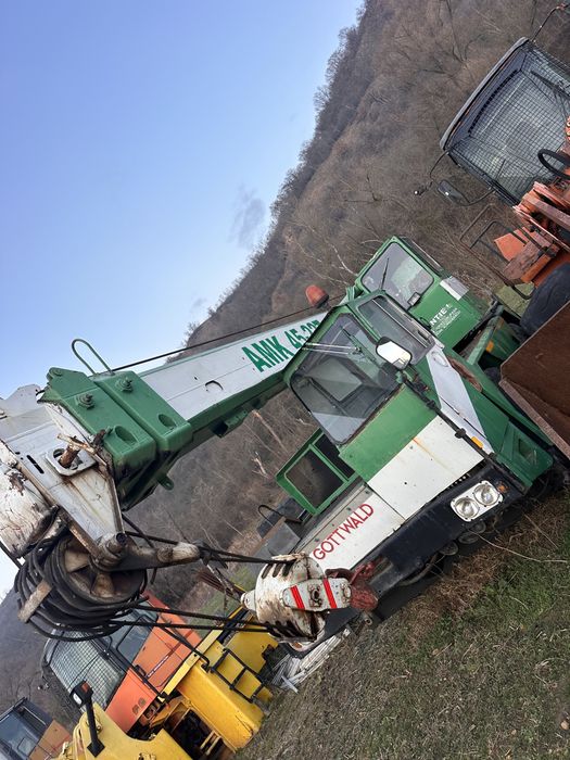 Punti,motor,braț,troliu hidraulic automacara 4x4 gottwald