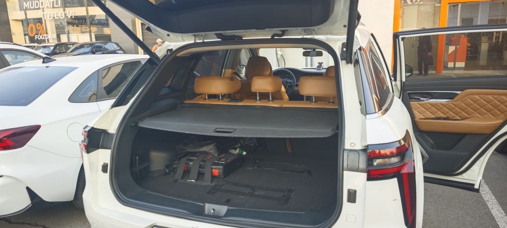 Продаю свою машину Nissan Venucia Star (Накд.Насия)full position