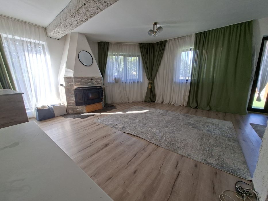 Casă Sânpetru 145 mp | 500 mp teren | 3 dormitoare | 3 bai  + birou + dressing