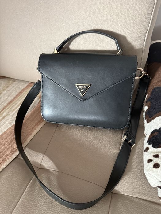 Чанта Кожена Guess