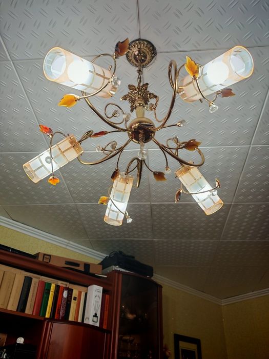 Люстра потолочная