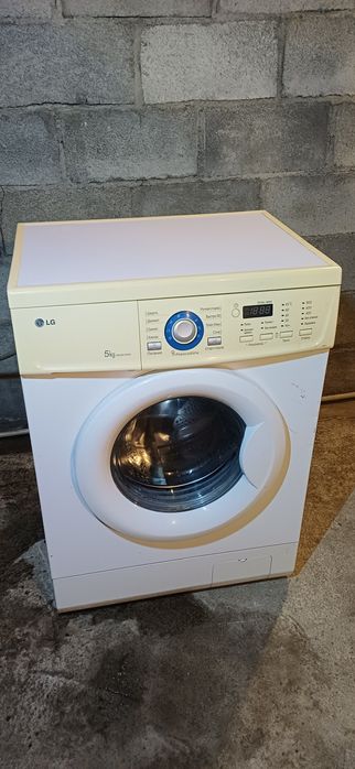 Продам стиральную машину автомат