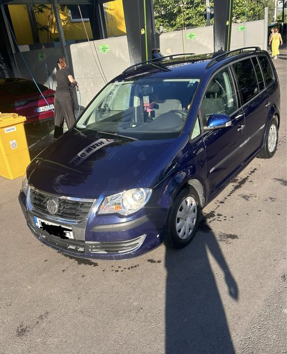 VOLKSWAGEN Touran 2008 — imagine 3