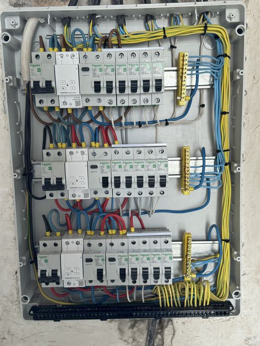 Электрик электромонтажные работы