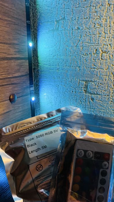 RGB-подсветка для комноты с путльтом