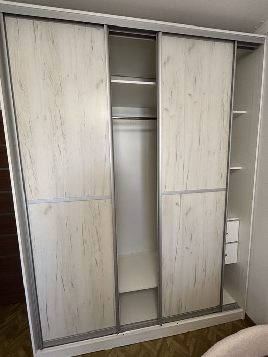 Продам Купе шкаф 180/240