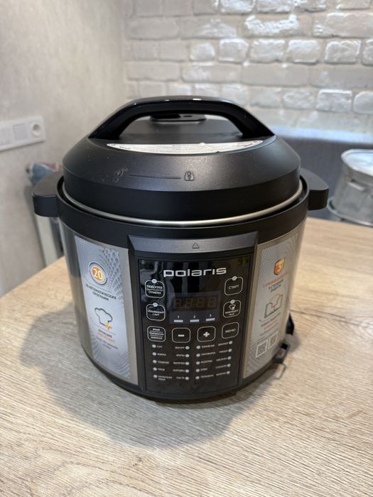 Мультиварка-скороварка Polaris — отличное состояние