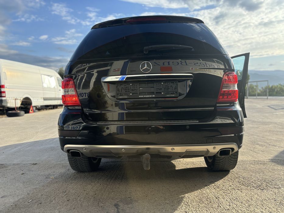 Mercedes ML W164 350 D  FACE 2011 на ЧАСТИ