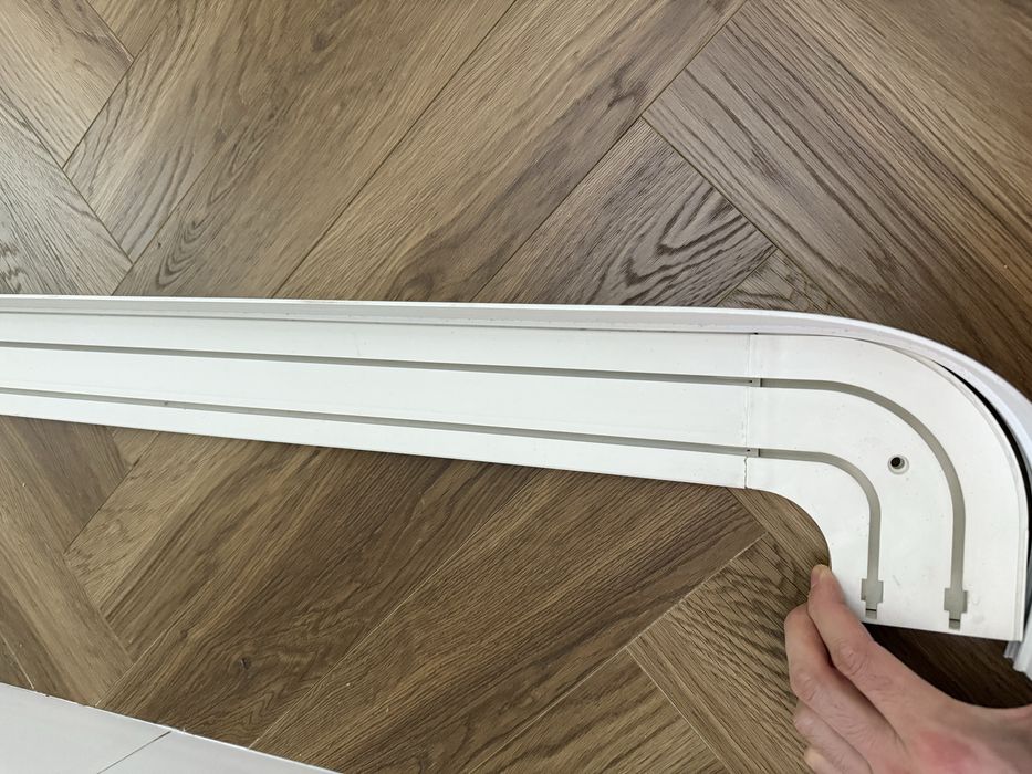 Продам гардины потолочные не дорого