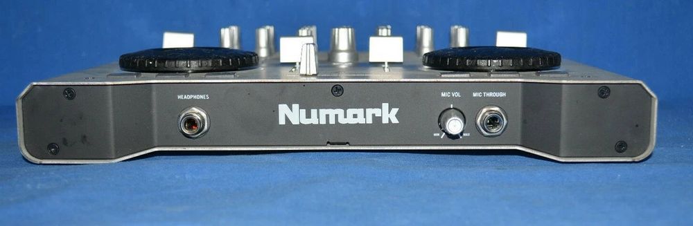 Numark Omni DJ Professional Controler