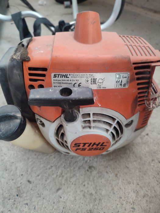 Бензокосилка штиль 250