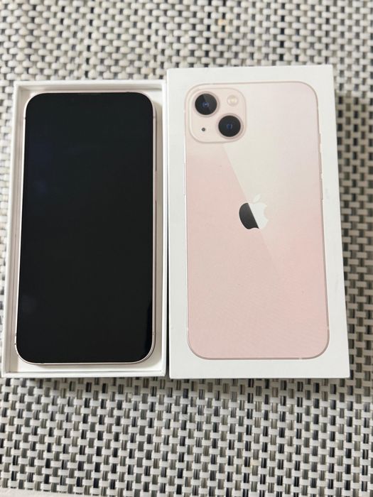 Айфон 13 розовый