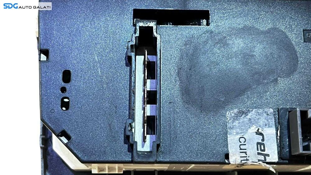 Panou Modul Unitate Comanda AC Aer Conditionat Clima Climatic Opel Astra H 2004 - 2010 Cod 13269404 [LC0791]
