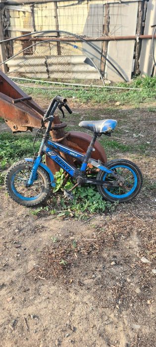 Продаю по 3 по 5тыс.