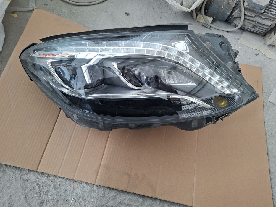 LED фар за Mercedes S-Class W222 десен