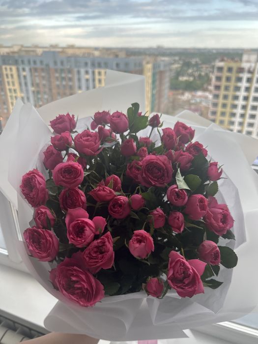 Нежно розовый кустовые розы