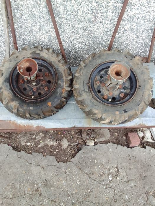 Колела за мото фреза