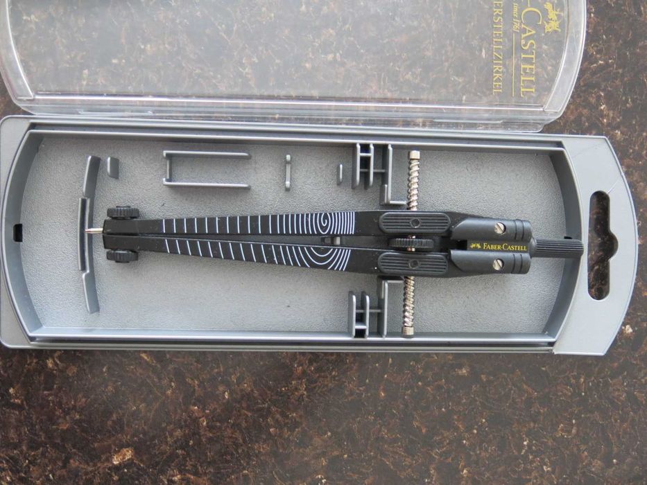 Пергел Faber-Castell Quick-Set Grip, Черен