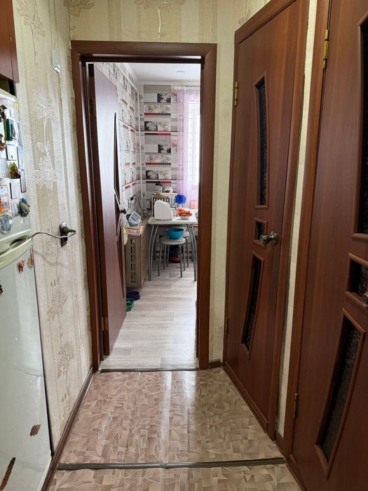 Продам квартиру 3-комн.