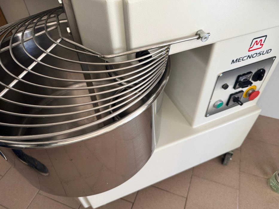 OCAZIE! Echipamente PIZZA Top Brand ITALIA – Ca NOI /JUMATATE de pret