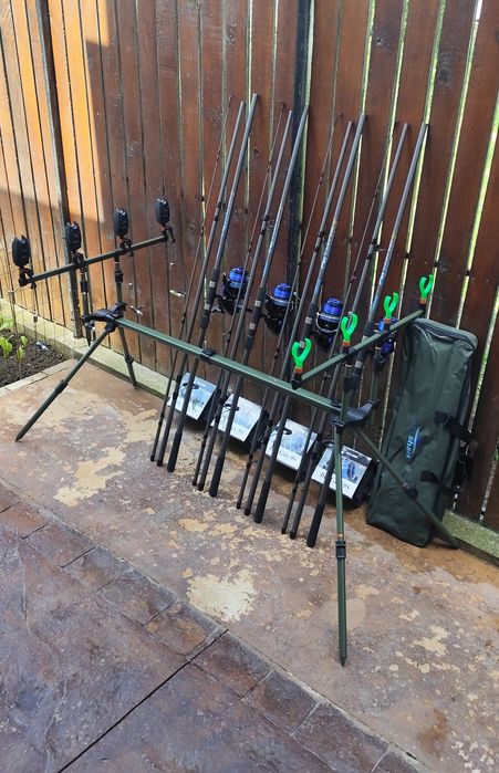 Set Pescuit Complet,4 Lansete 3,90m,4 Mulinete Tambur 9000 echipate cu fir,Rod Pod, 4 Senzori+4 Swingere