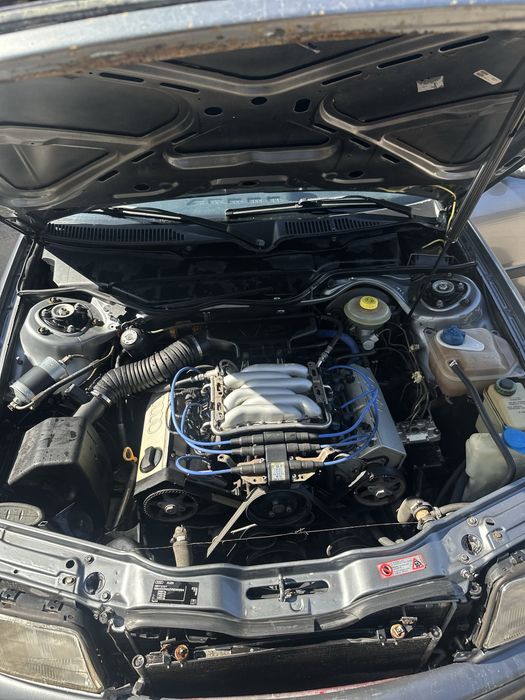 Ауди с 4 1994 г 2.6