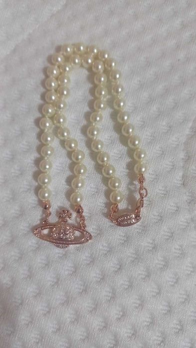 Colier /lant Vivienne westwood, nou