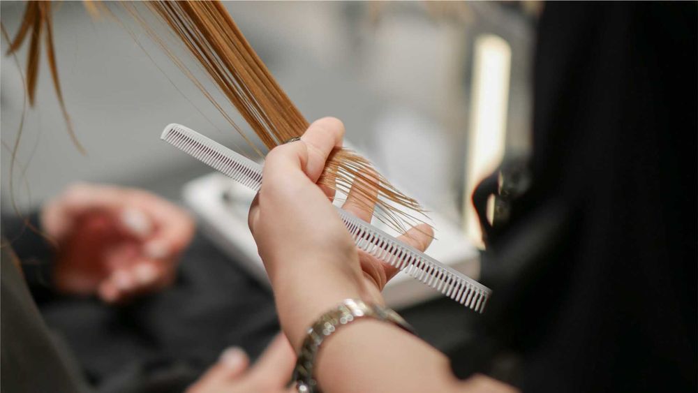 Покраска волос Био химию Мелирование