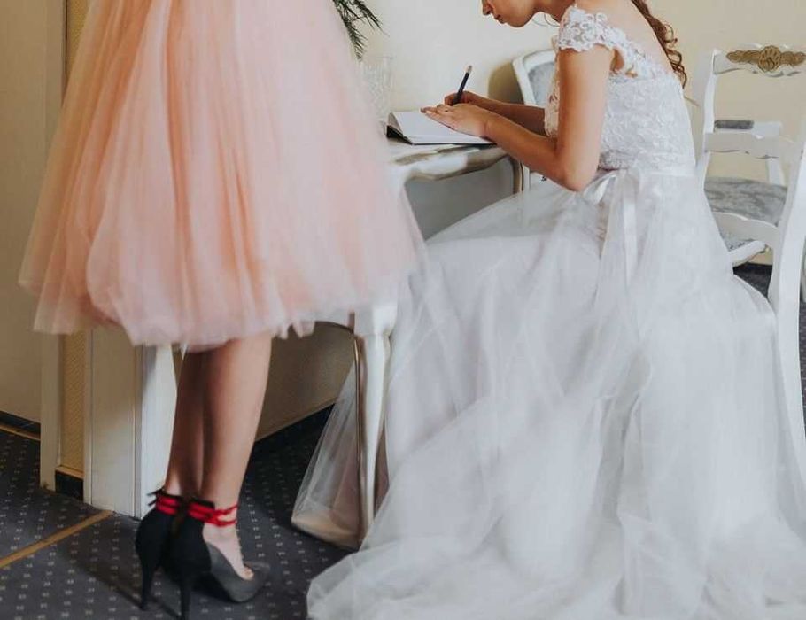 Rochie de mireasa, model sirena, dantela si tulle